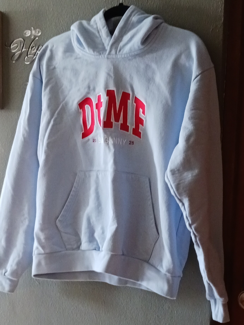Men's Light Blue Crewneck Sweatshirt with Red DtMF Logo - Unbranded